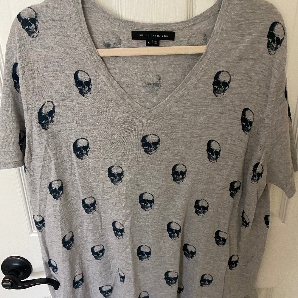 Skull Cashmere Grey Short-Sleeve Shirt - Size Large